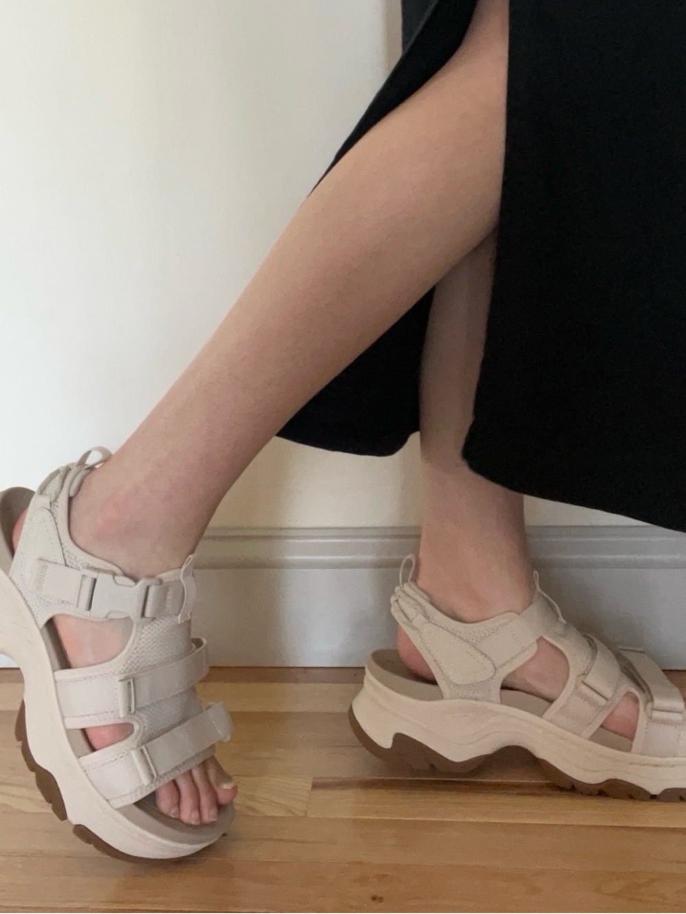 Teva Chunky Platform Sandals in Birch size 11